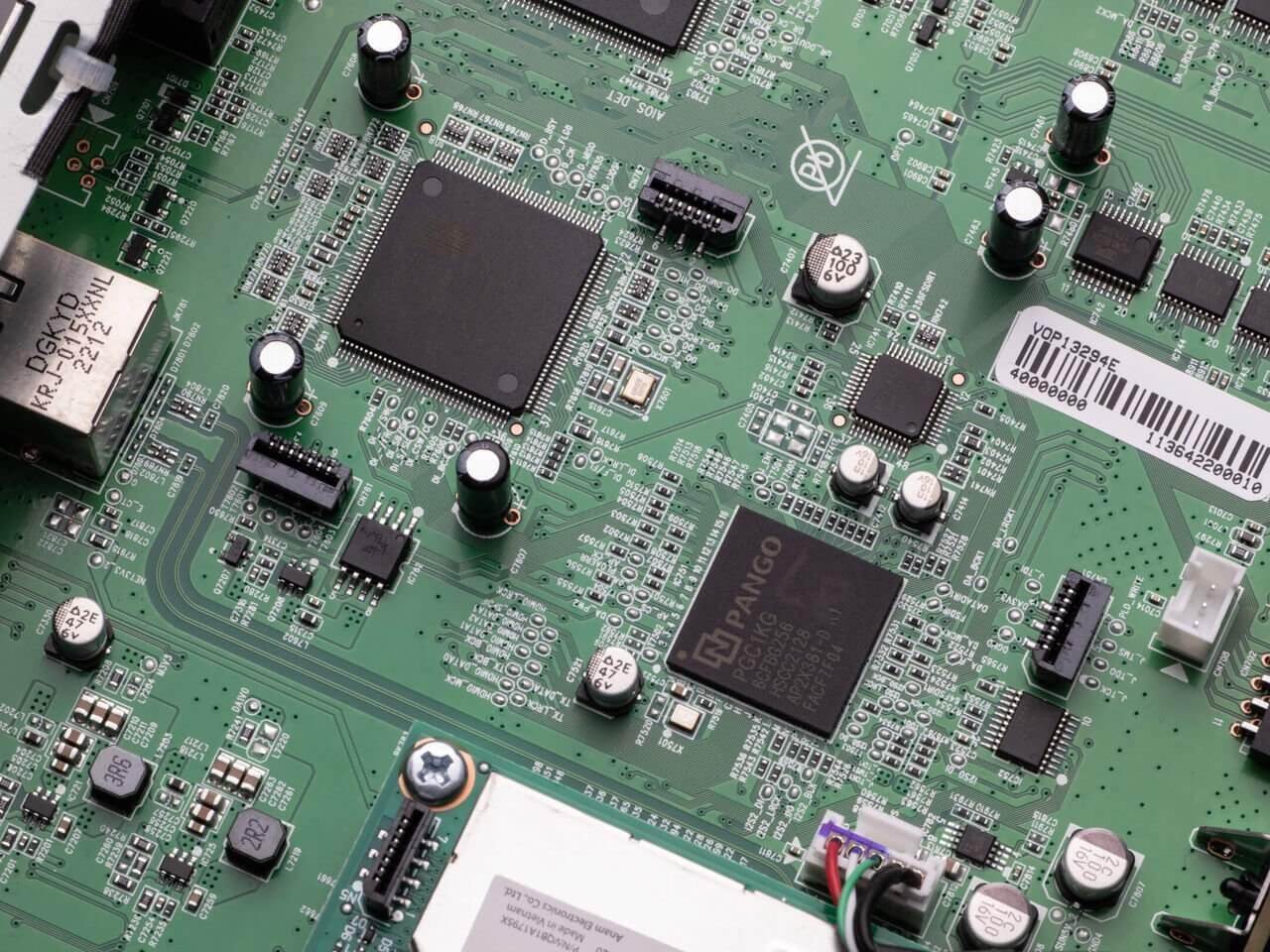 AVR-X2800H - Qoratech